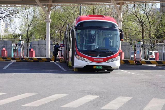 北京清潔能源、新能源公交車占比已超九成