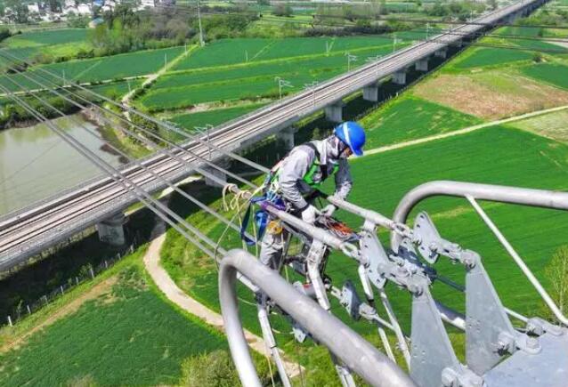 ±800千伏建蘇線迎來“體檢”