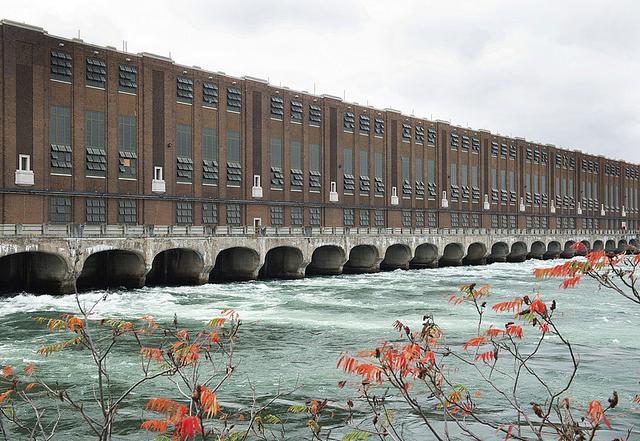 極端天氣殃及加拿大水力發(fā)電，“水電出口大國”向美國買電