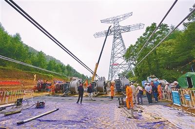 恩施州支持酒泉至湖南800千伏特特高壓輸電工程